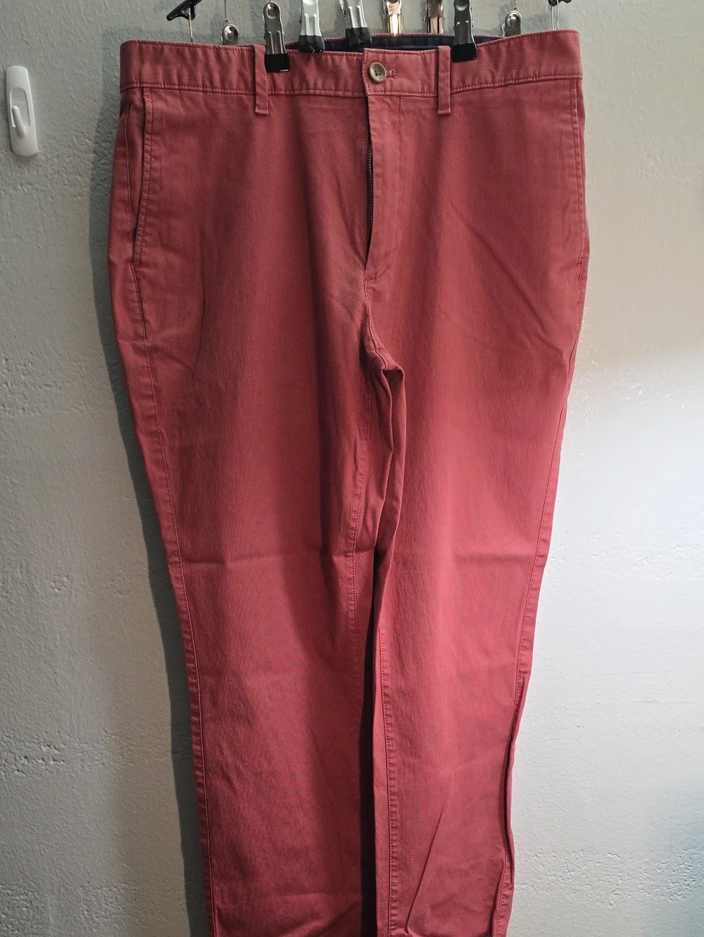 Banana Republic Straight-Leg Chinos in Rose